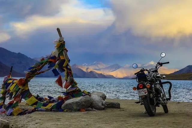 Ladakh Bike Trip