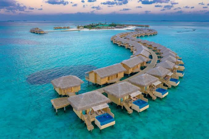 Maldives Tour Package