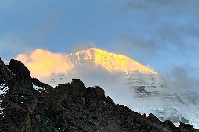 Kailash Aerial Darshan
